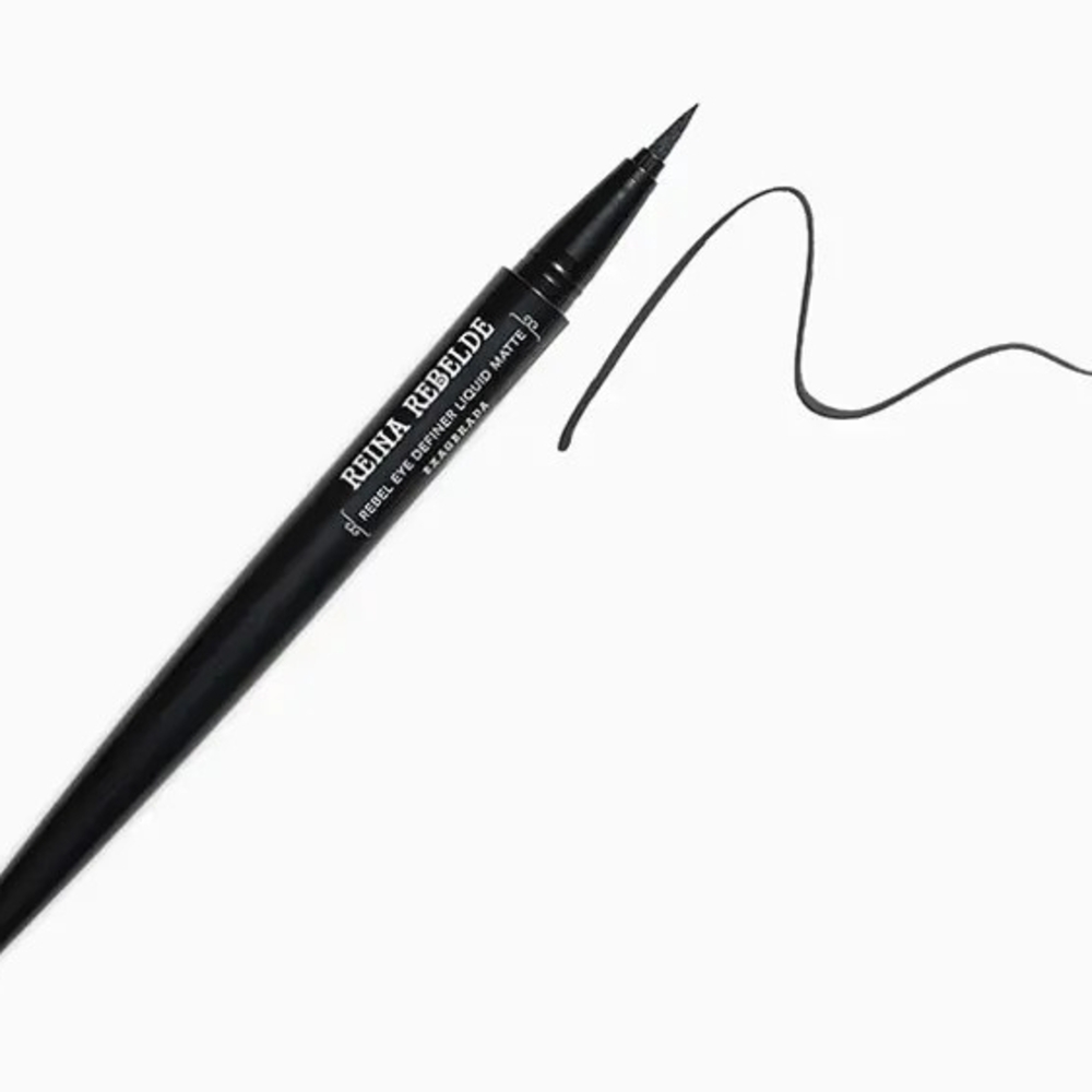 **SOLD**REINA REBELDE - REBEL EYE DEFINER LIQUID MATTE EYELINER